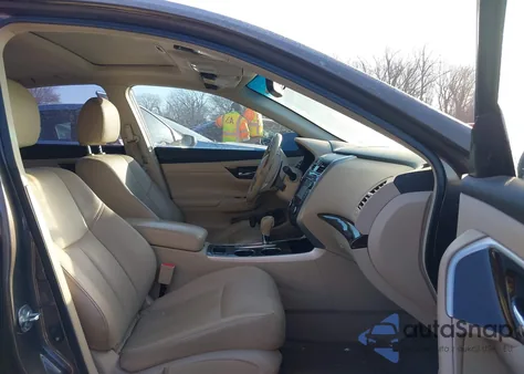 2013 Nissan Altima 3.5 Sl z USA, uszkodzony, nr VIN 1N4BL3AP0DC202795